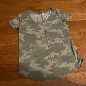 camo tee